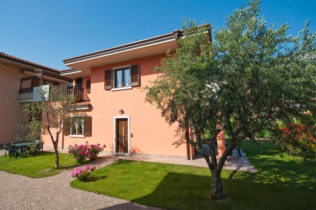 Casa Martinelli Apartment Torbole Sul Garda ภายนอก รูปภาพ